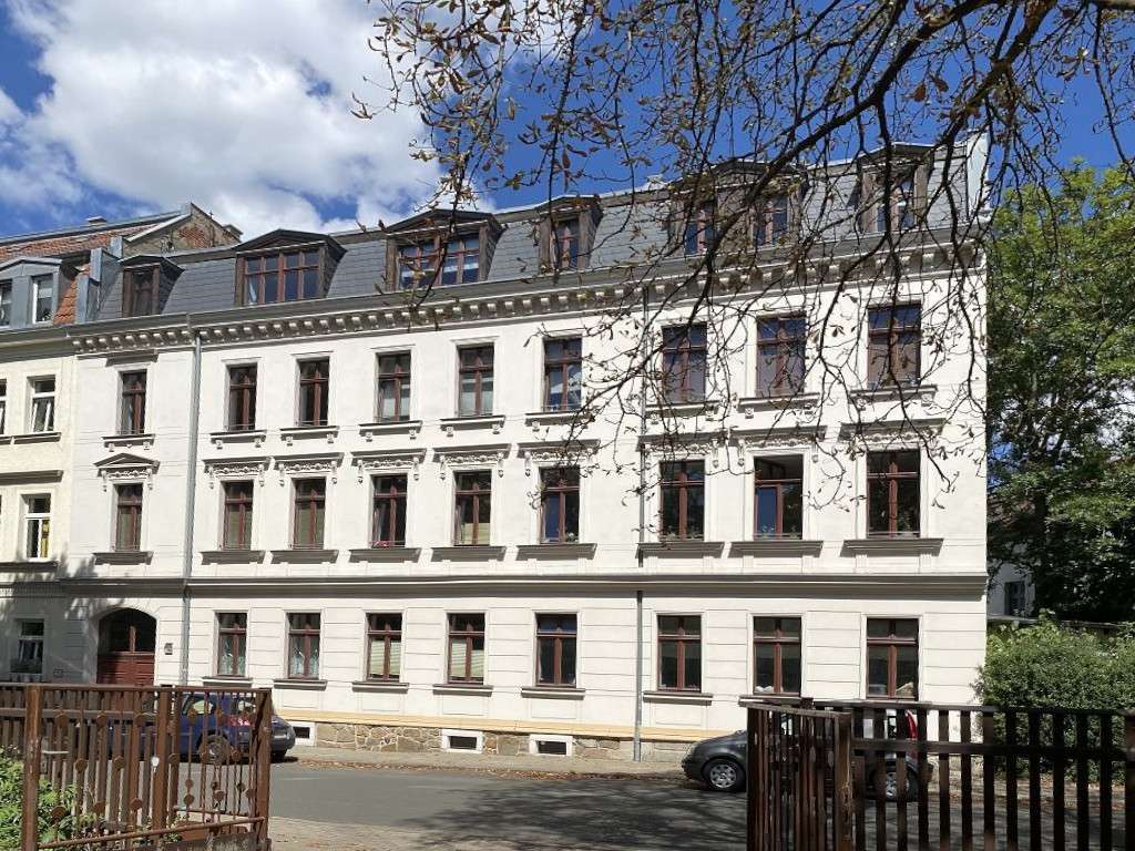 Thumbnail-Wohnung zum Kaufen in Leipzig 210.000,00 € 74.85 m²