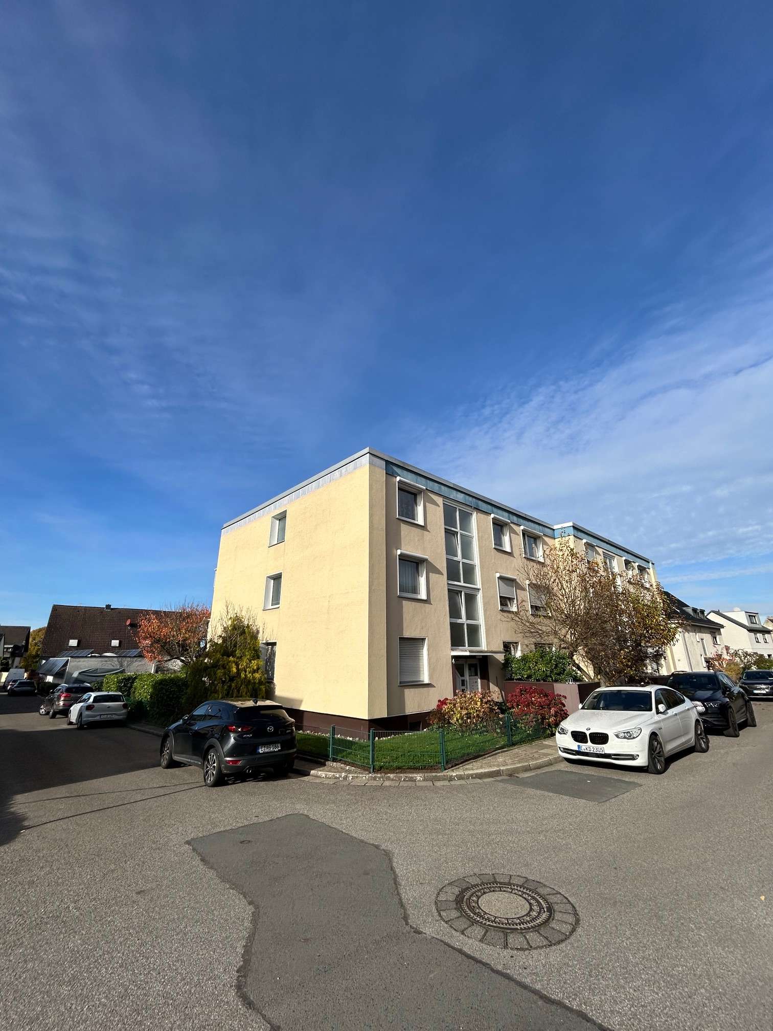 Thumbnail-Wohnung zum Kaufen in Essen 119.950,00 € 50.93 m²
