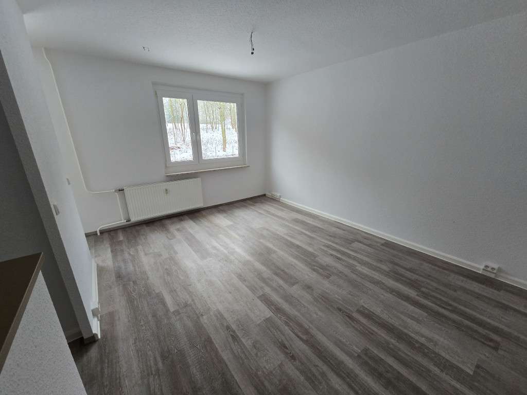 Thumbnail-Wohnung zum Mieten in Gera 166,48 € 32.42 m²