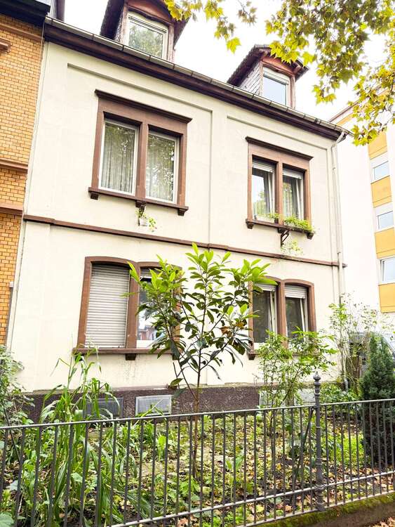 Thumbnail-Haus zum Kaufen in Frankenthal (Pfalz) 399.900,00 € 214 m²