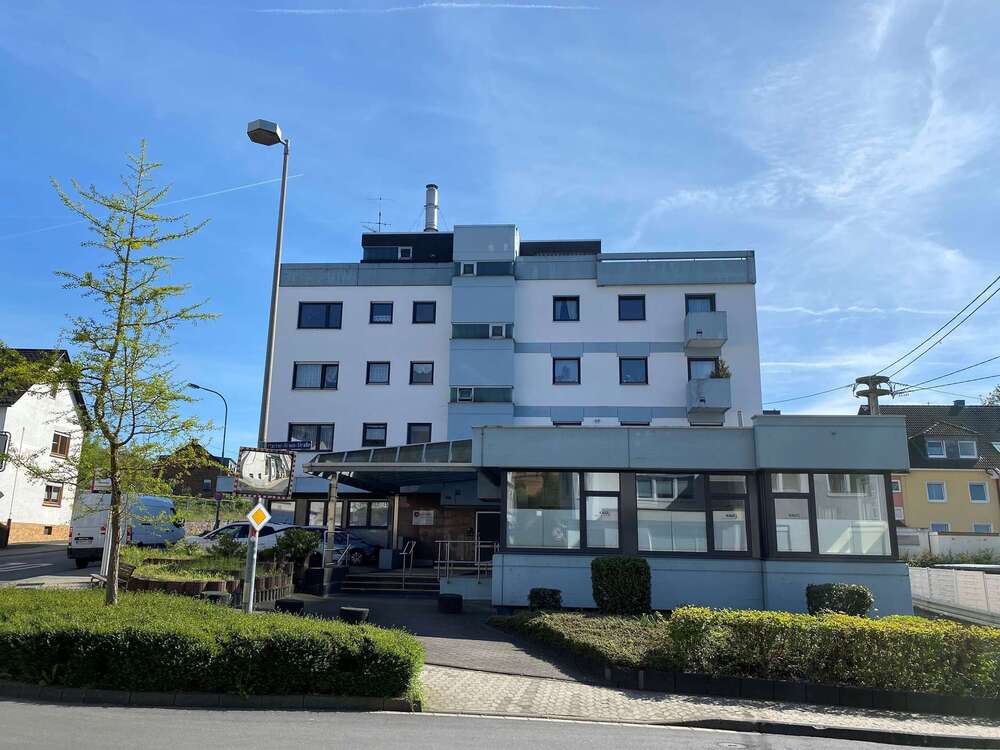 Thumbnail-Wohnung zum Kaufen in Koblenz 265.000,00 € 95 m²
