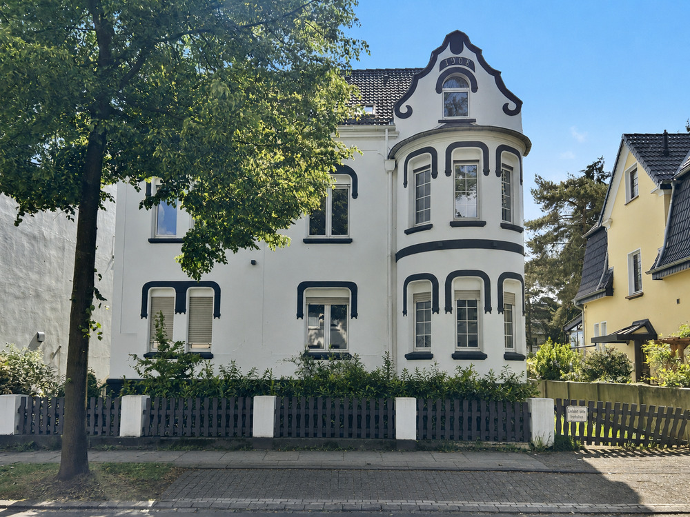 Thumbnail-Haus zum Kaufen in Essen 594.500,00 € 250 m²