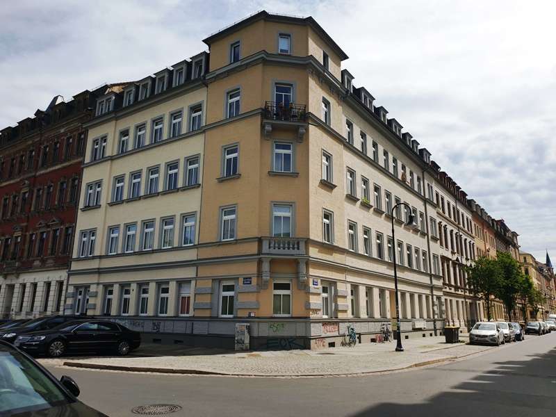 Thumbnail-Wohnung zum Kaufen in Dresden 145.000,00 € 52.71 m²