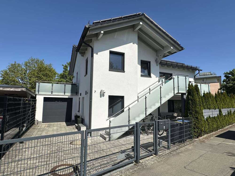 Thumbnail-Haus zum Kaufen in Stadtbergen 1.390.000,00 € 317 m²