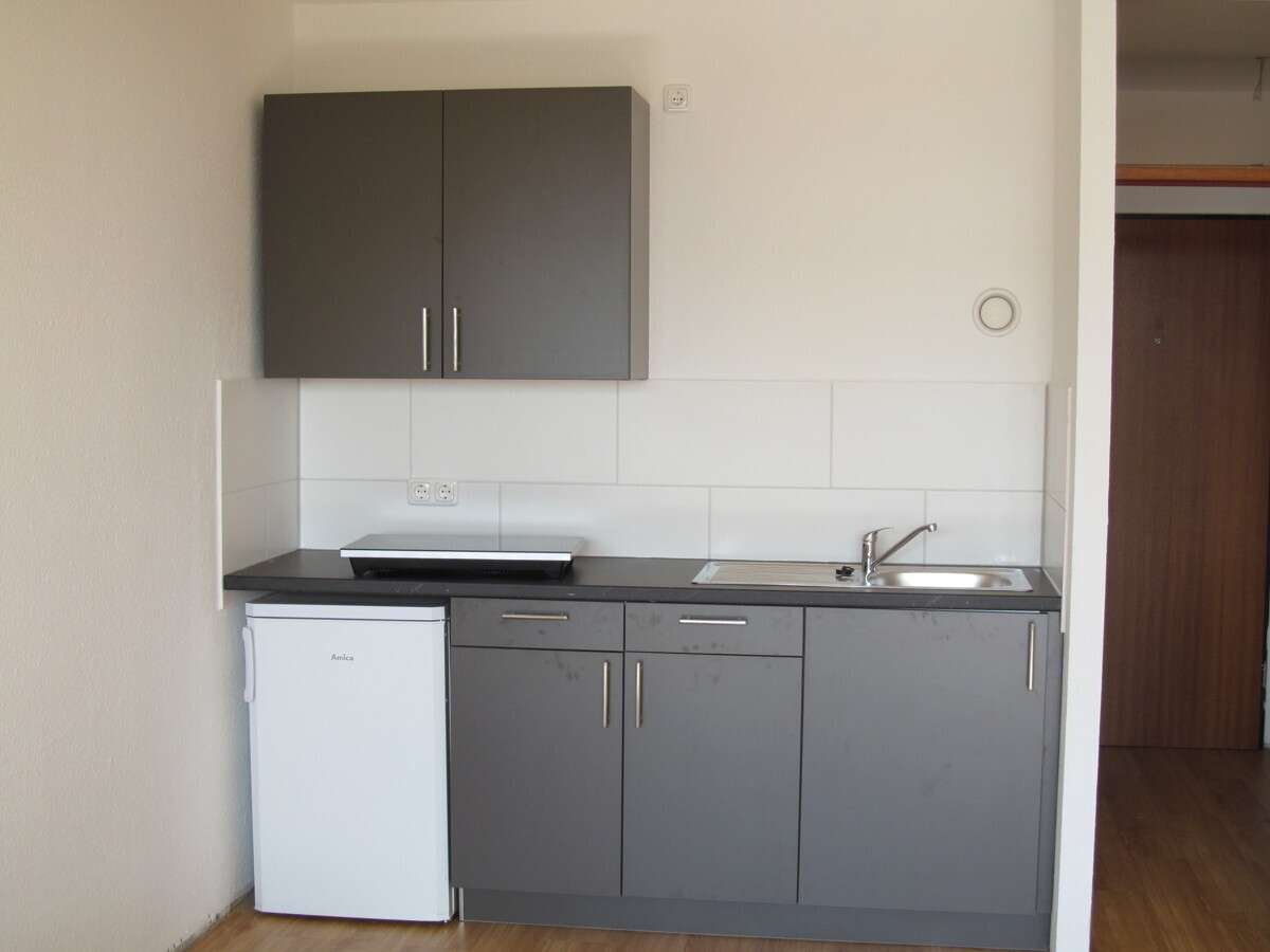 Thumbnail-Wohnung zum Kaufen in Marburg Wehrda 80.000,00 € 29.53 m²