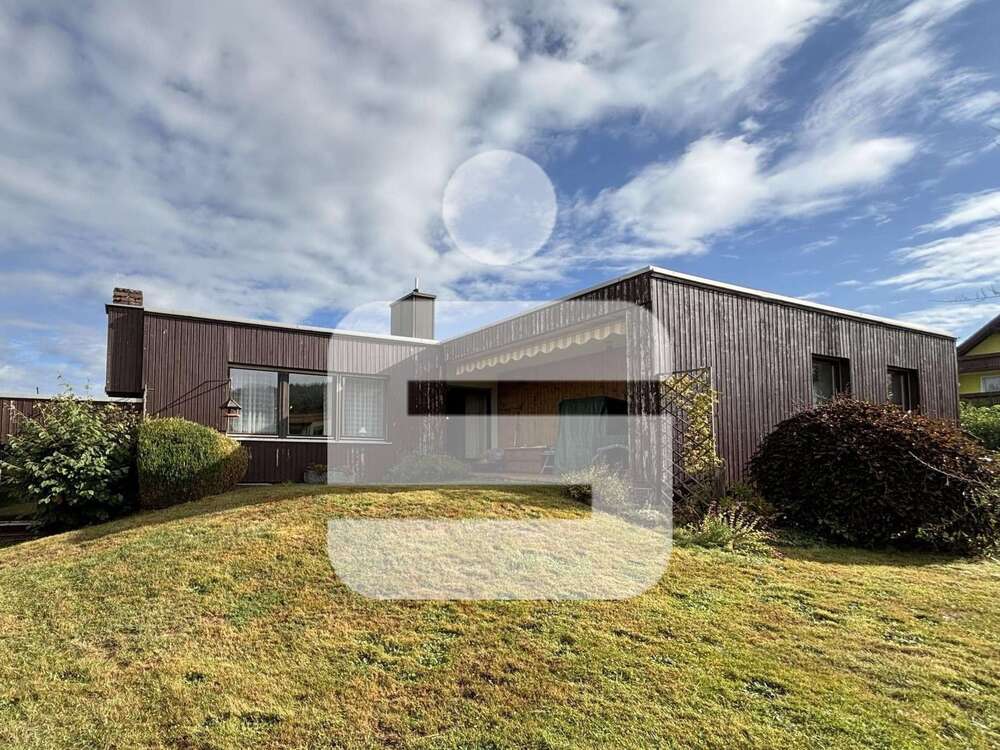Thumbnail-Haus zum Kaufen in Oberviechtach 315.000,00 € 150 m²