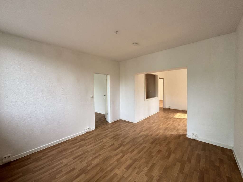 Thumbnail-Wohnung zum Mieten in Frankfurt (Oder) 352,35 € 67.76 m²