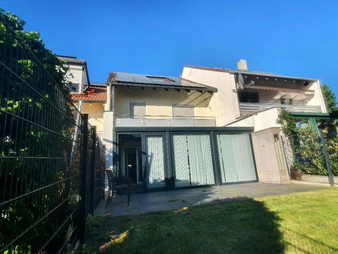 Thumbnail-Haus zum Kaufen in Aichach 599.000,00 € 171 m²