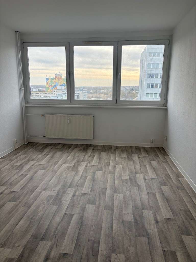Thumbnail-Wohnung zum Mieten in Neubrandenburg 280,00 € 24 m²