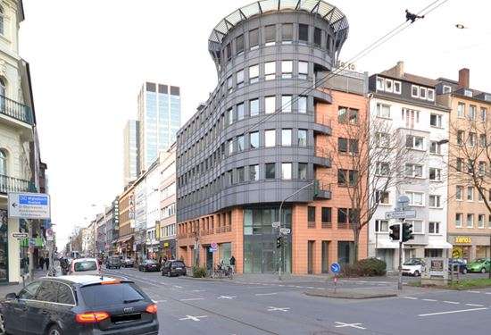 Thumbnail-Gastronomie in Düsseldorf 6.230,00 € 213 m²