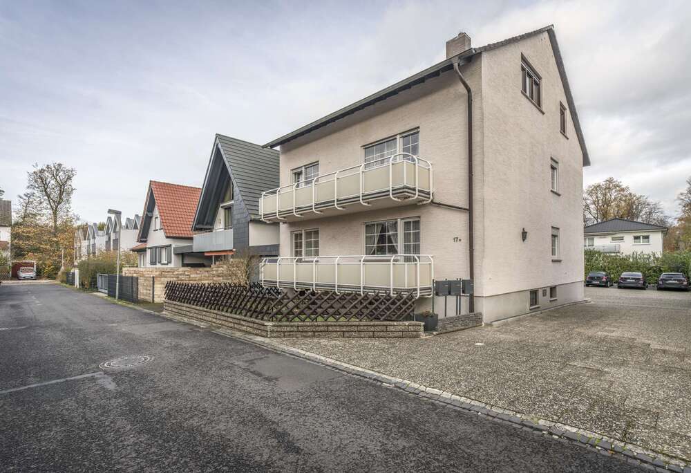 Thumbnail-Haus zum Kaufen in Dietzenbach 899.000,00 € 252.43 m²