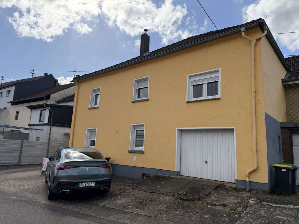 Thumbnail-Haus zum Kaufen in Rehlingen-Siersburg 159.000,00 € 140 m²