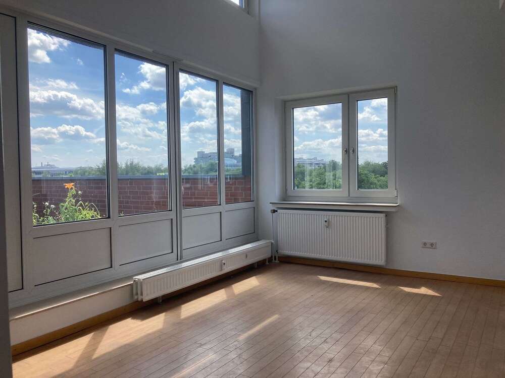 Thumbnail-Wohnung zum Mieten in Hannover 1.495,00 € 147.9 m²