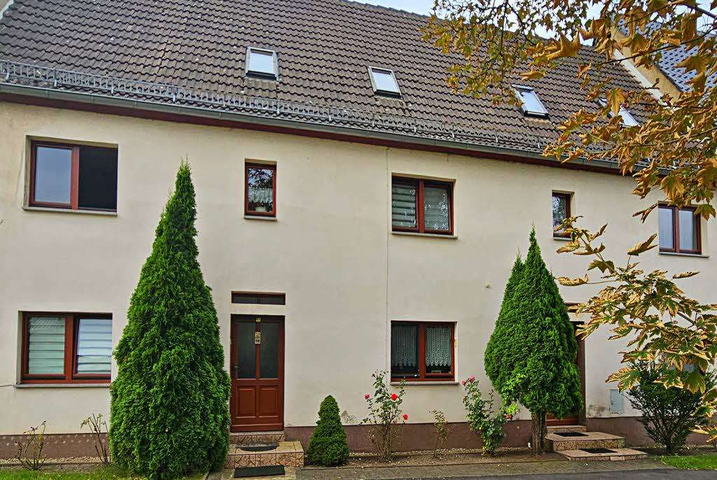 Thumbnail-Haus zum Kaufen in Wettin-Löbejün 240.000,00 € 277 m²