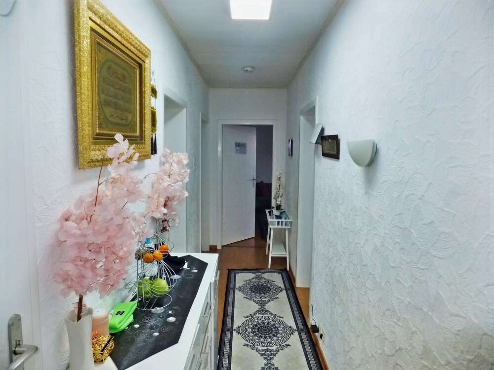 Thumbnail-Wohnung zum Kaufen in Gelsenkirchen 119.000,00 € 76 m²