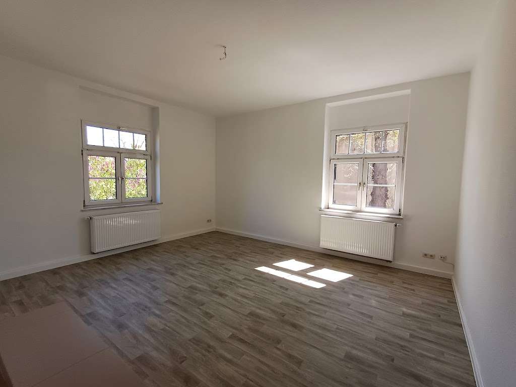 Thumbnail-Wohnung zum Mieten in Halle (Saale) 514,00 € 75.57 m²