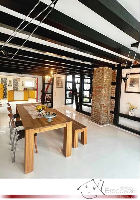 Thumbnail-Haus zum Kaufen in Korschenbroich 748.000,00 € 306 m²