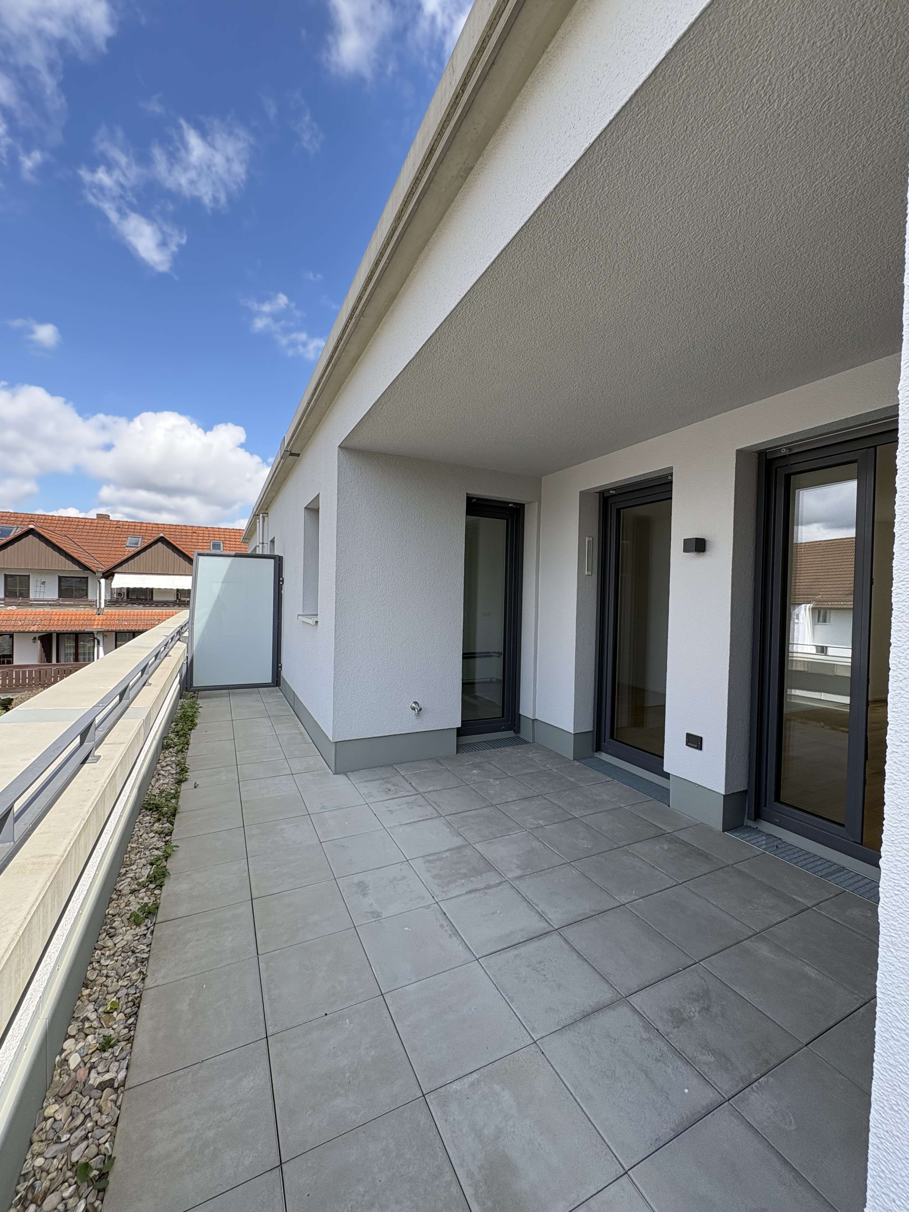 Thumbnail-Wohnung zum Mieten in Augsburg 1.381,00 € 76.75 m²