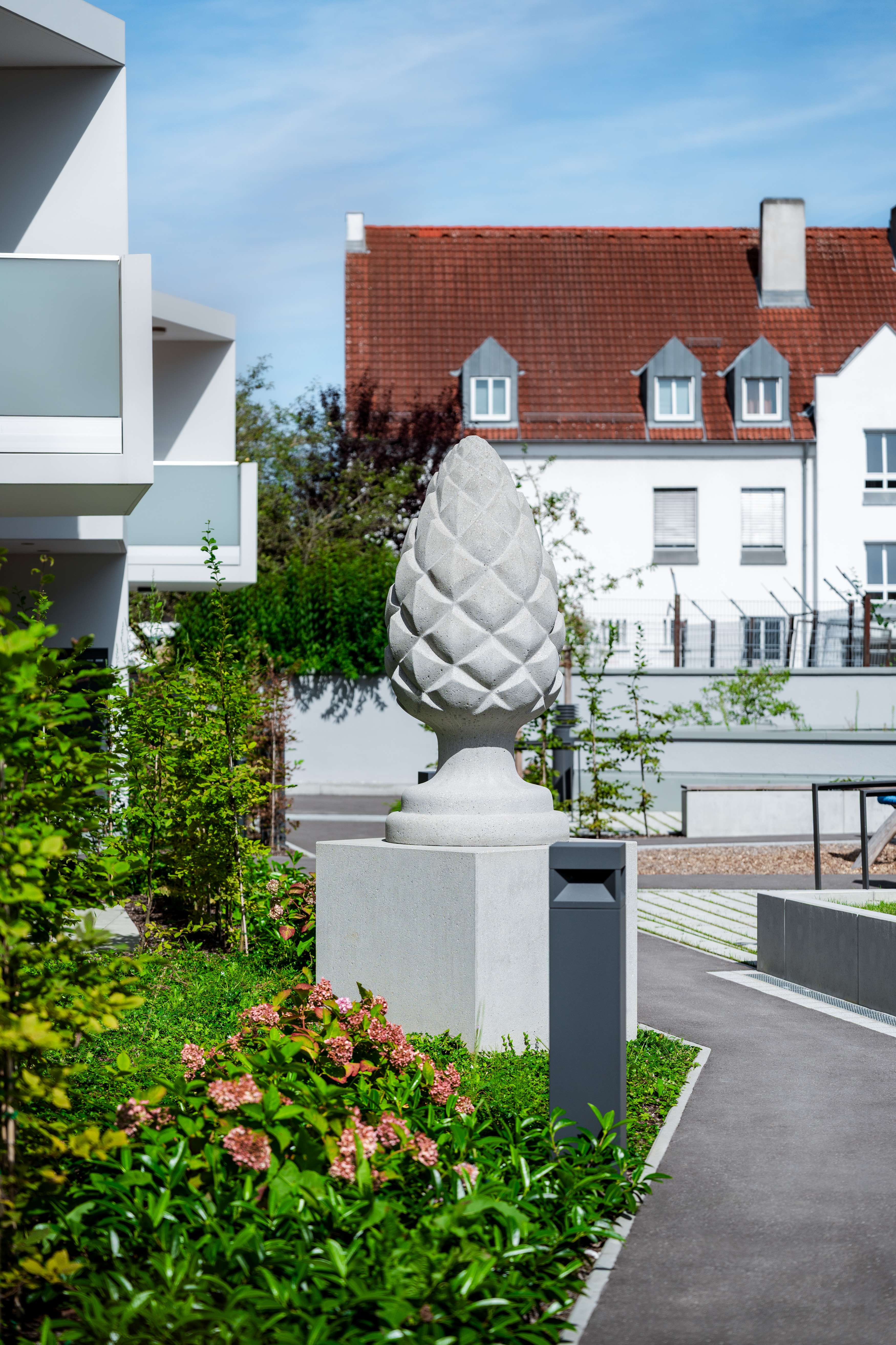 Thumbnail-Wohnung zum Mieten in Augsburg 1.381,00 € 76.75 m²