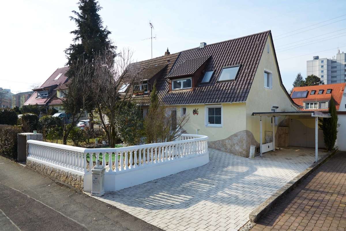 Thumbnail-Haus zum Kaufen in Stuttgart 590.000,00 € 100 m²