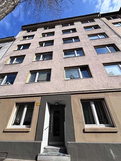 Thumbnail-Wohnung zum Kaufen in Düsseldorf 223.750,00 € 54 m²