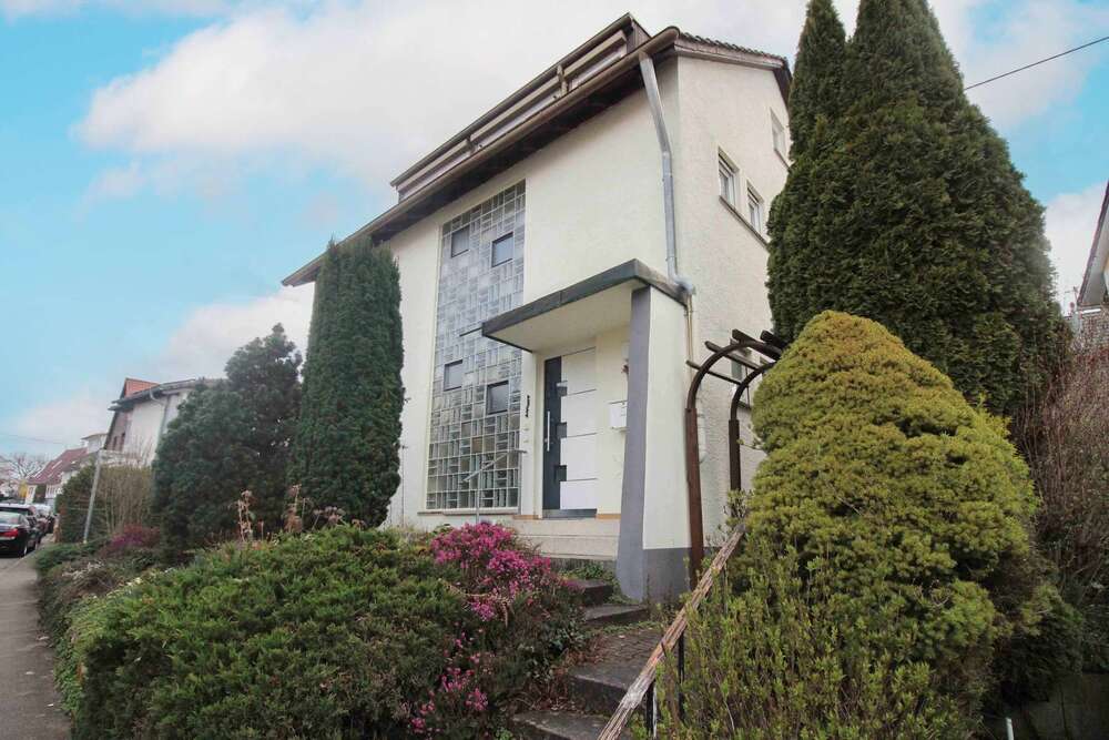 Thumbnail-Haus zum Kaufen in Leinfelden-Echterdingen 595.000,00 € 117.65 m²