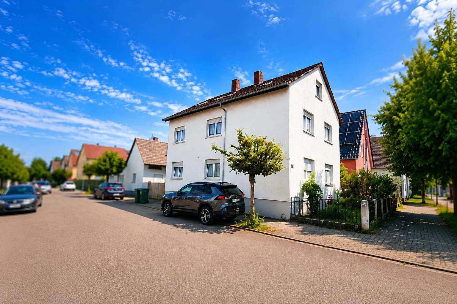 Thumbnail-Haus zum Kaufen in Linkenheim-Hochstetten 600.000,00 € 250 m²