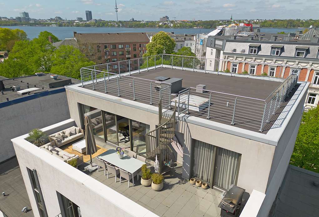 Thumbnail-Wohnung zum Kaufen in Hamburg 2.995.000,00 € 235 m²