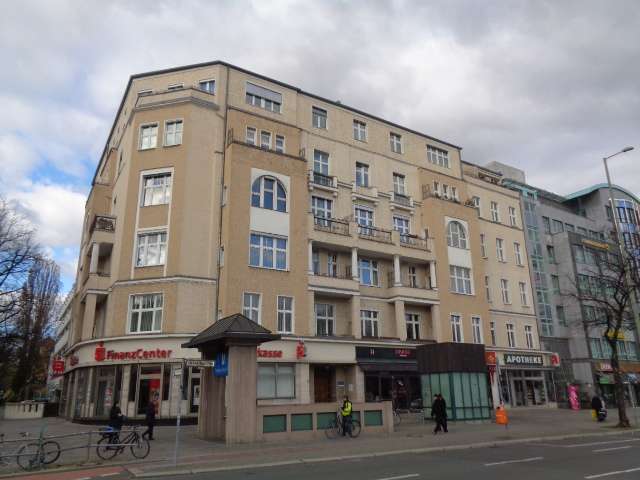 Thumbnail-Wohnung zum Mieten in Berlin 3.410,00 € 341 m²