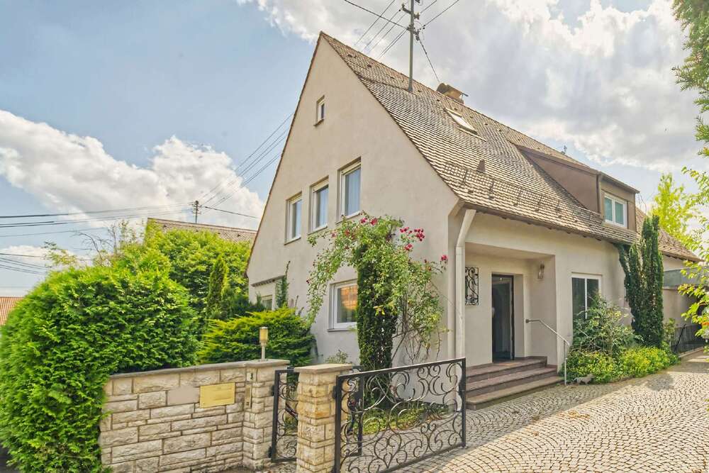 Thumbnail-Haus zum Kaufen in Kissing 625.000,00 € 194 m²