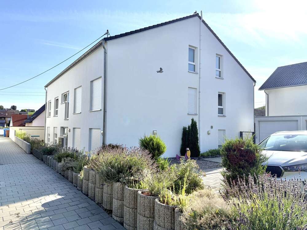 Thumbnail-Wohnung zum Kaufen in Flein 430.000,00 € 79 m²