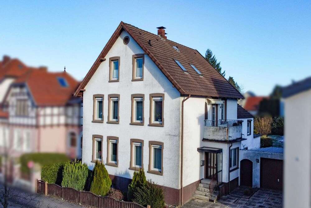 Thumbnail-Haus zum Kaufen in Oerlinghausen 349.000,00 € 196.22 m²