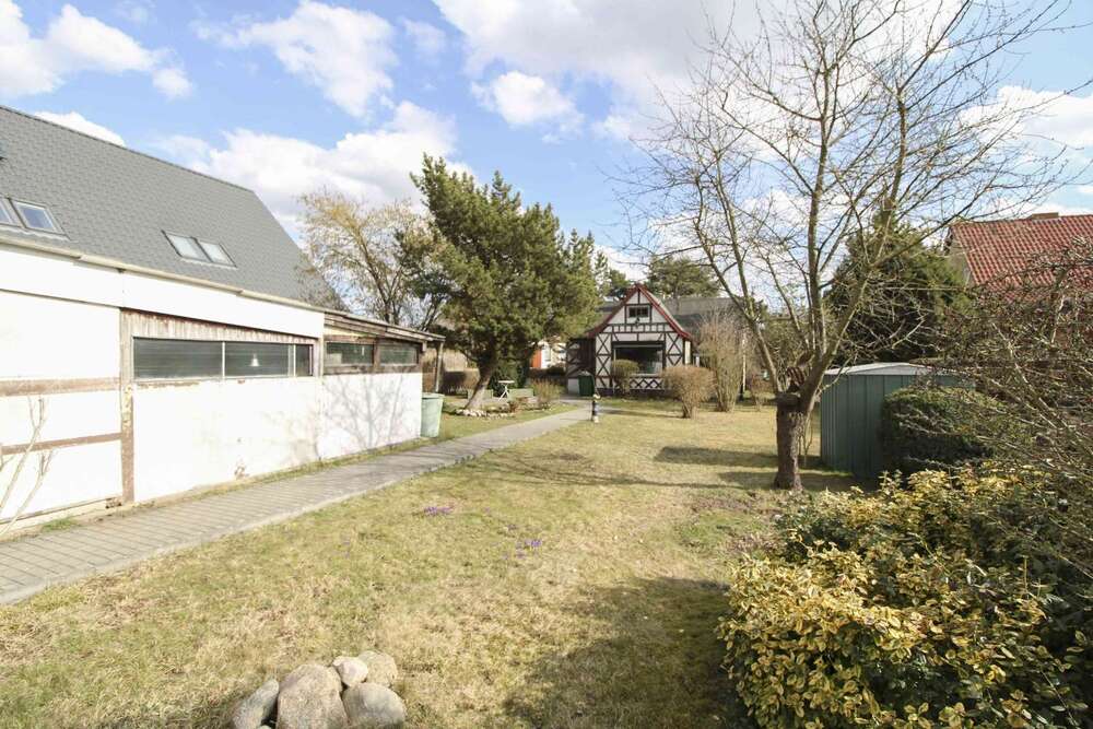 Thumbnail-Grundstück zu verkaufen in Berlin 500.000,00 € 1298 m²