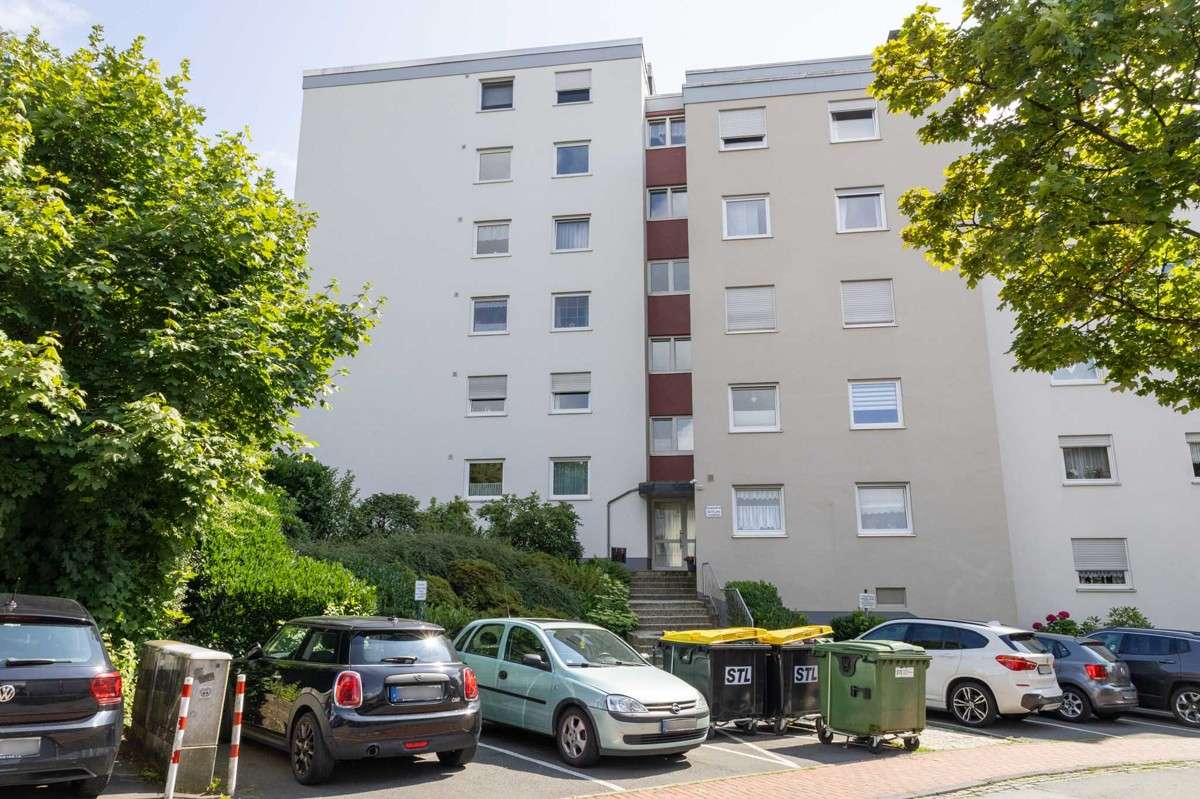 Thumbnail-Wohnung zum Kaufen in Lüdenscheid 140.000,00 € 80 m²