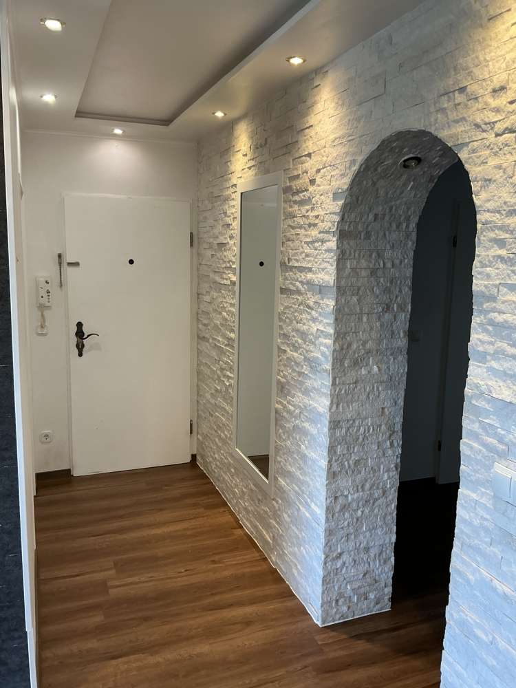 Thumbnail-Wohnung zum Kaufen in Mönchengladbach 240.000,00 € 103.57 m²