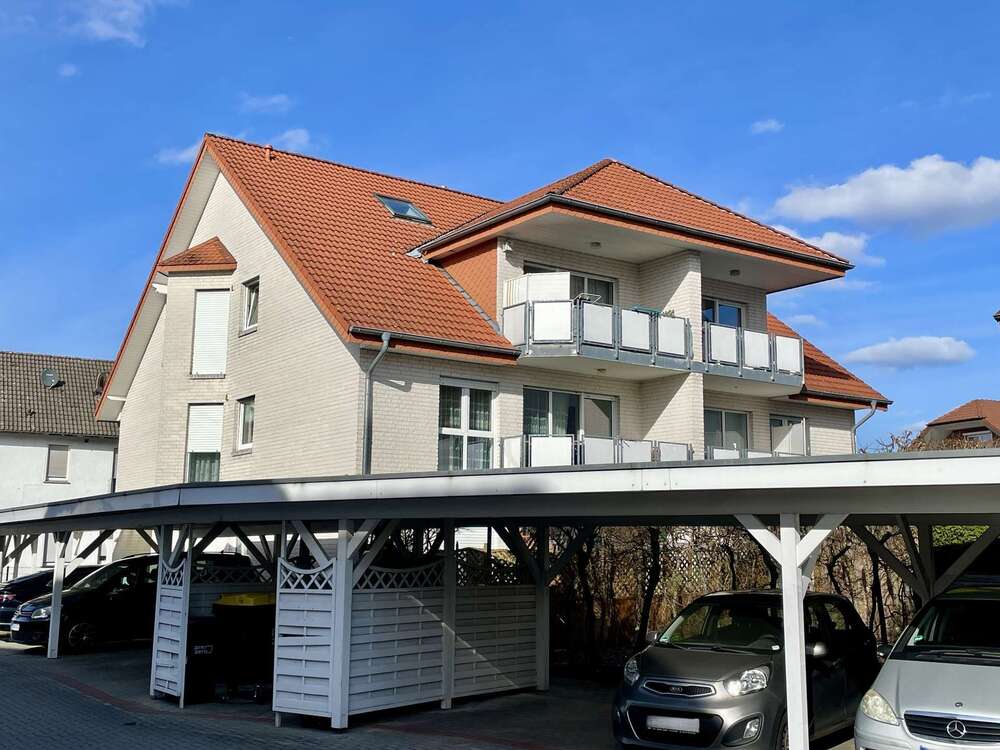 Thumbnail-Wohnung zum Kaufen in Schloß Holte-Stukenbrock 225.000,00 € 77.32 m²