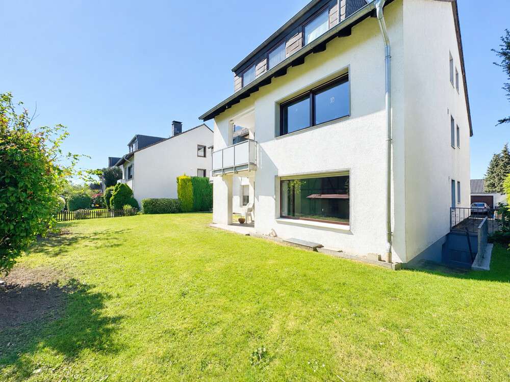 Thumbnail-Wohnung zum Kaufen in Schwerte 205.000,00 € 79.85 m²