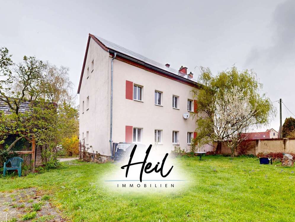 Thumbnail-Haus zum Kaufen in Groitzsch 231.000,00 € 239 m²