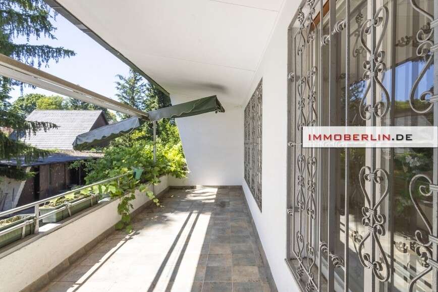 Thumbnail-Haus zum Kaufen in Berlin Hermsdorf 725.000,00 € 238 m²