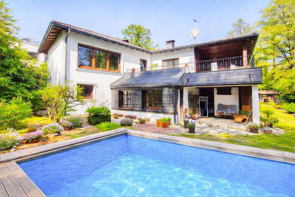 Thumbnail-Haus zum Kaufen in Remscheid 899.000,00 € 253 m²
