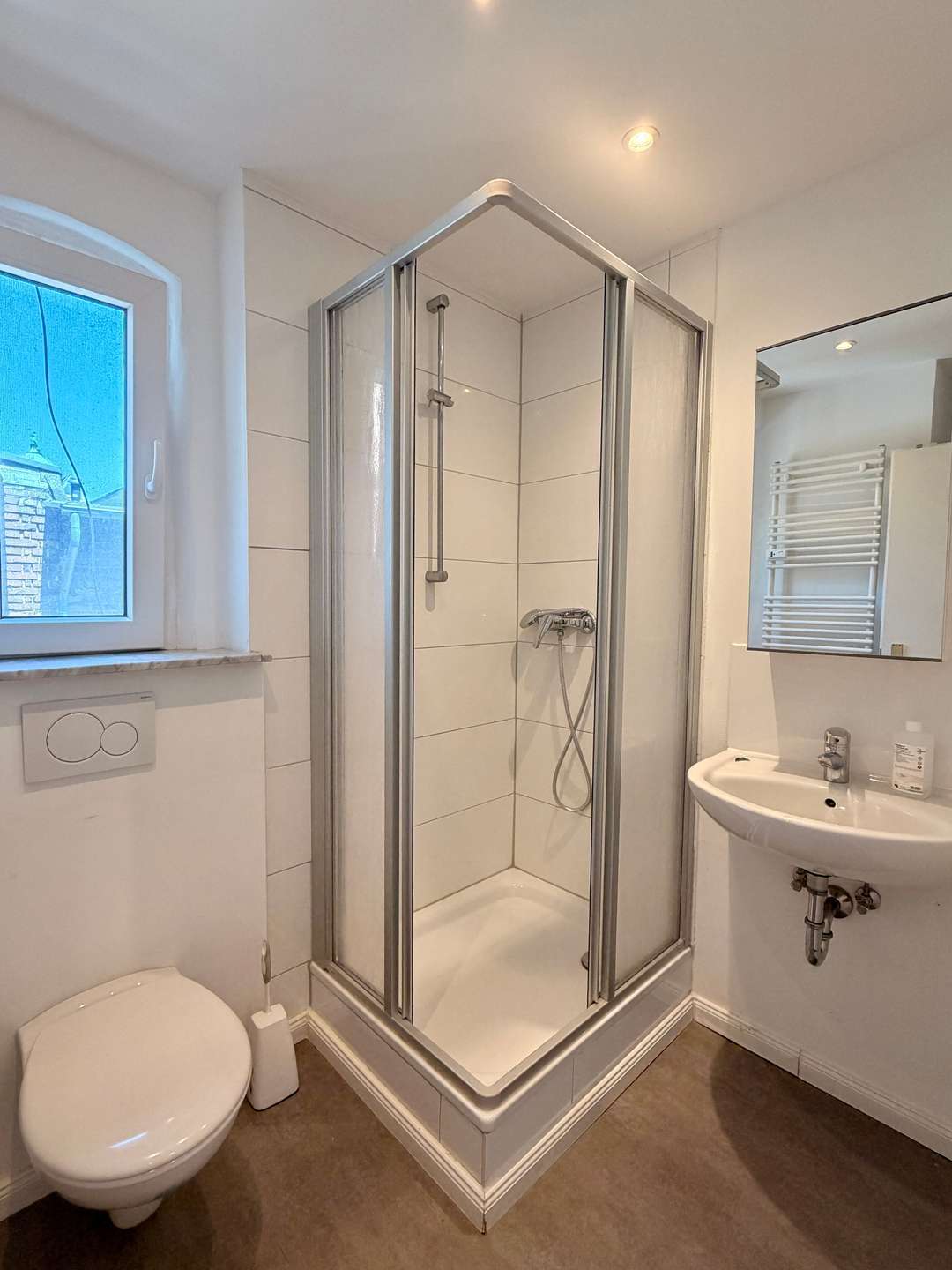 Thumbnail-Wohnung zum Mieten in Neuss 360,00 € 25.31 m²