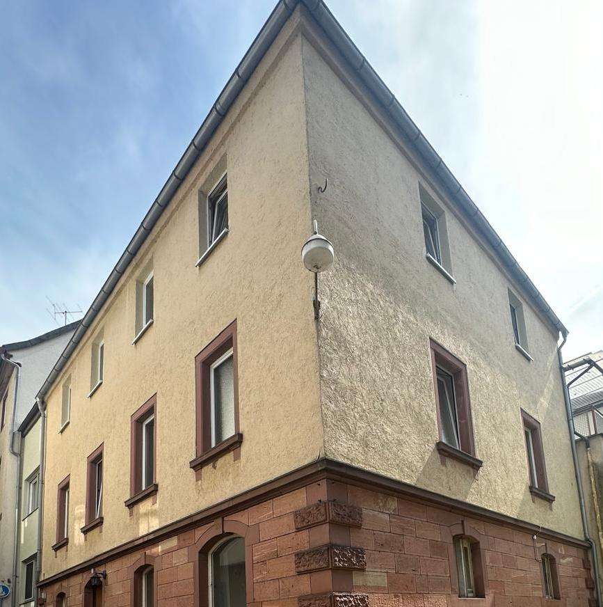 Thumbnail-Haus zum Kaufen in Miltenberg 375.000,00 € 157 m²