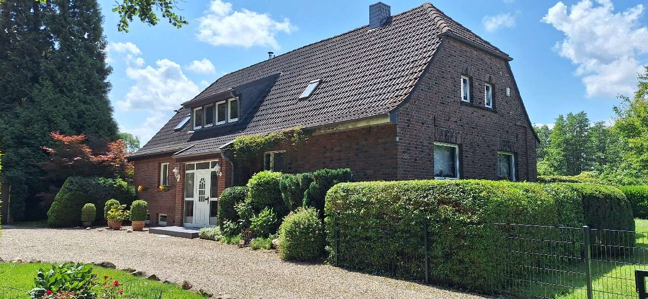 Thumbnail-Haus zum Kaufen in Krefeld 729.000,00 € 189 m²