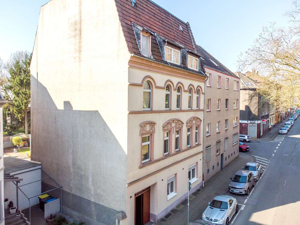 Thumbnail-Haus zum Kaufen in Essen 599.000,00 € 410 m²