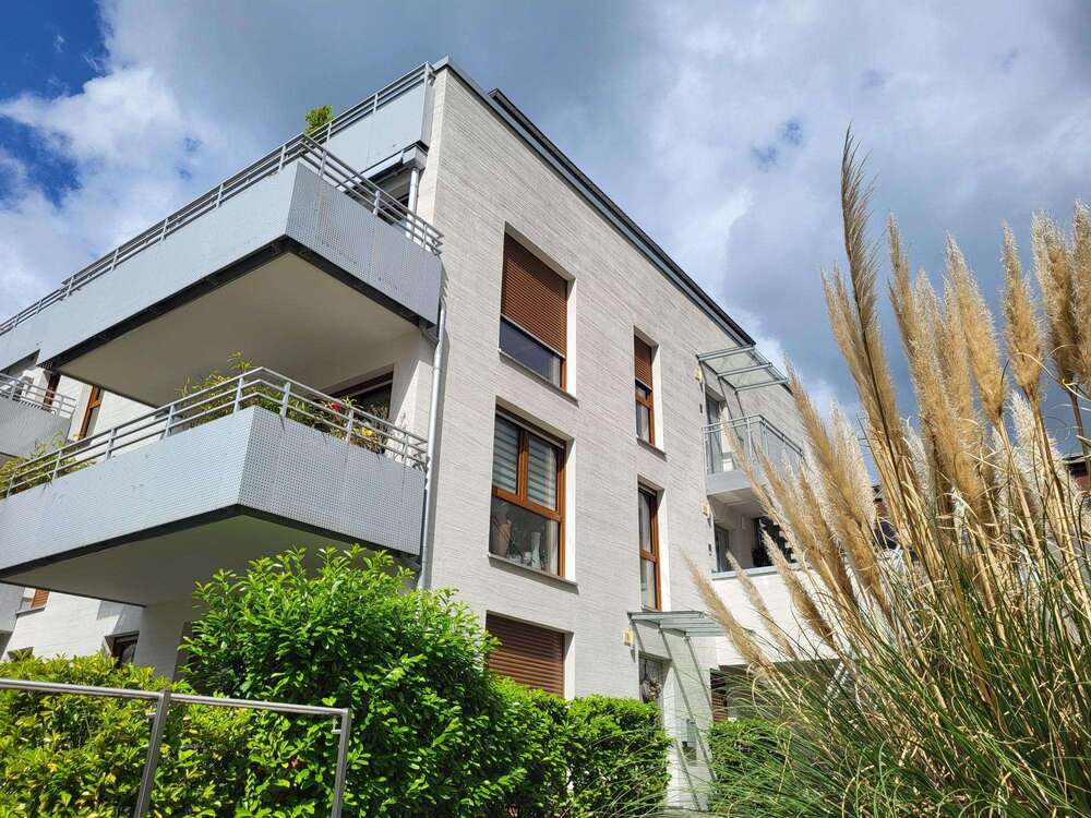 Thumbnail-Wohnung zum Mieten in Wuppertal 1.946,00 € 139 m²