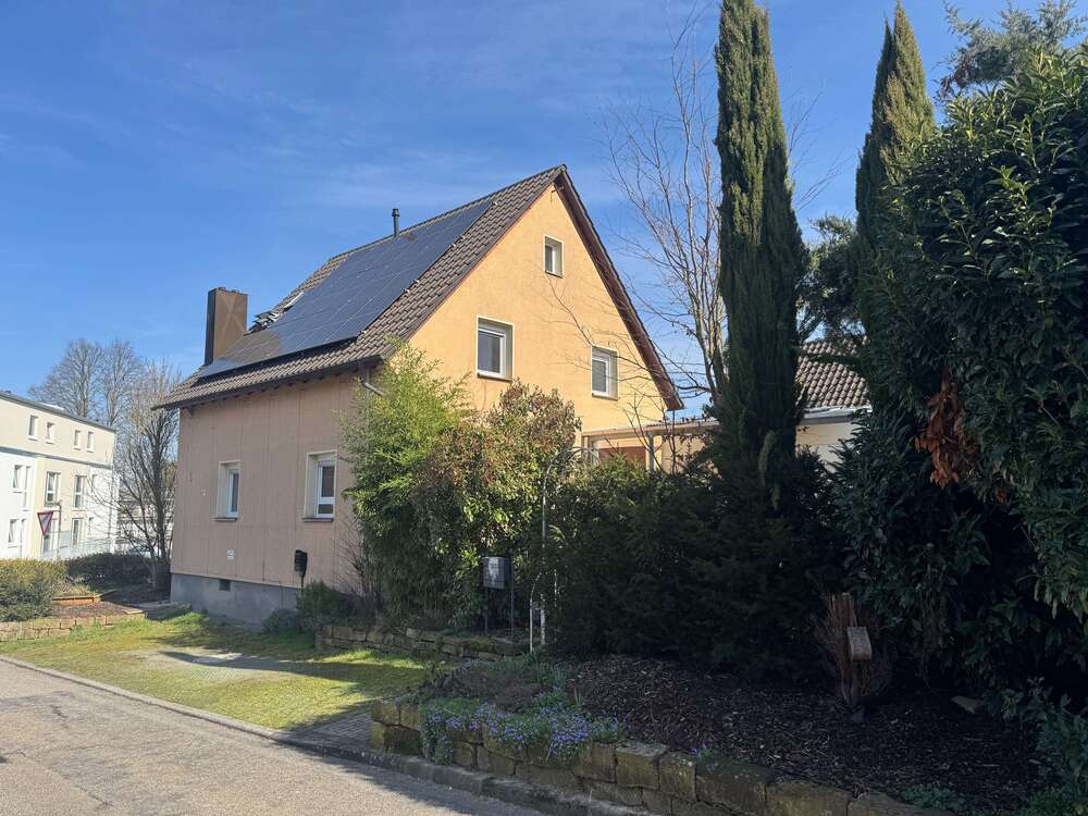 Thumbnail-Haus zum Kaufen in Bretten 419.000,00 € 102.39 m²