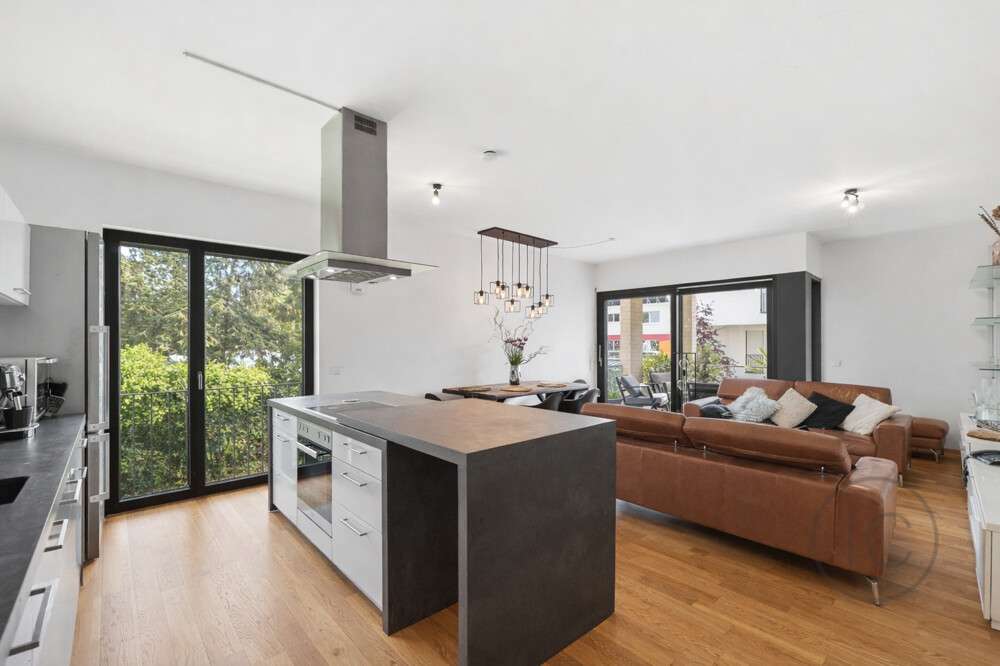 Thumbnail-Wohnung zum Kaufen in Köln 595.000,00 € 90.43 m²