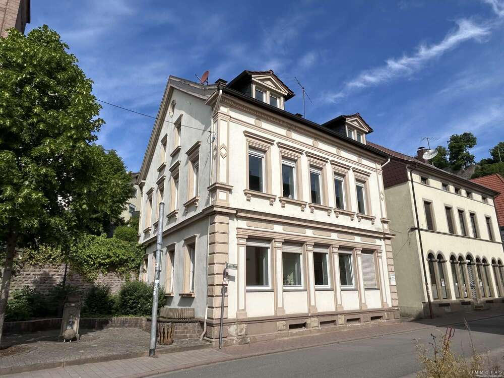 Thumbnail-Haus zum Kaufen in Wolfstein 199.000,00 € 394.25 m²