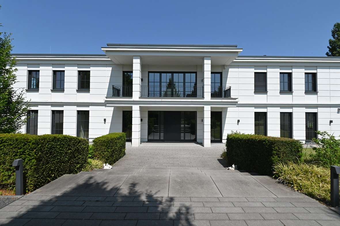 Thumbnail-Wohnung zum Kaufen in Essen 1.445.000,00 € 269 m²