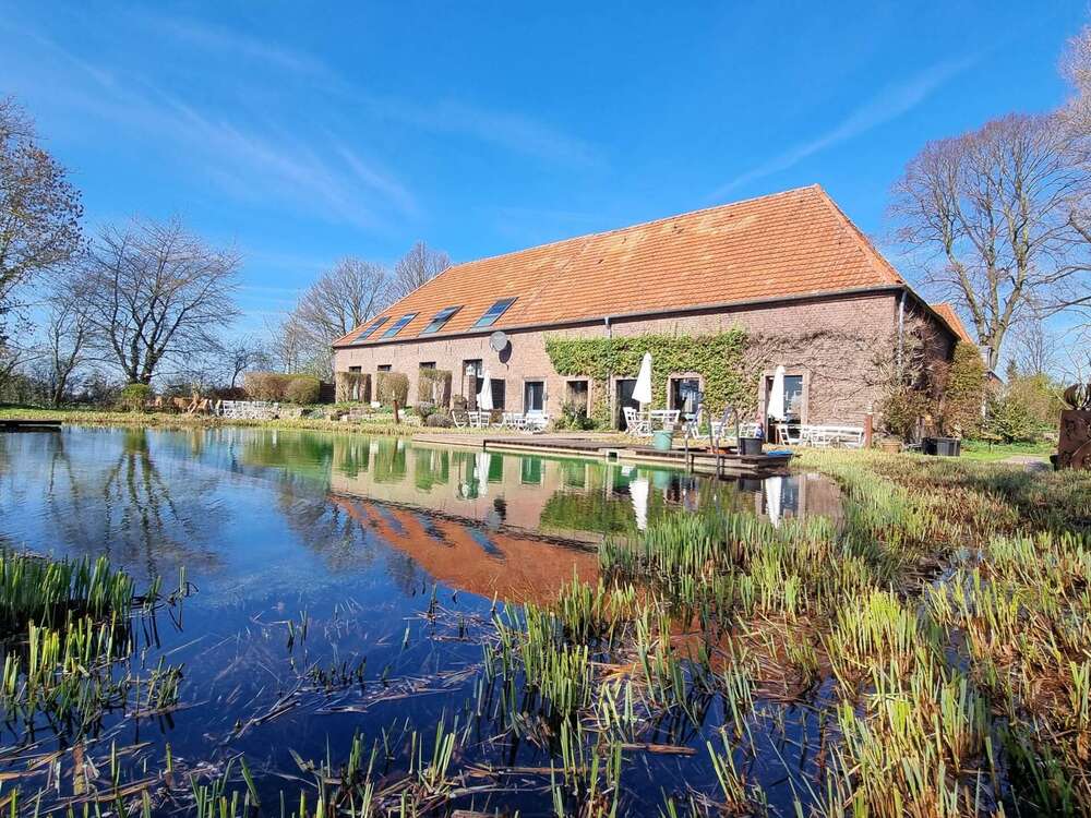 Thumbnail-Haus zum Kaufen in Kranenburg 1.980.000,00 € 735 m²